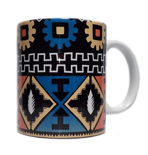 Kubek boho z piórkiem